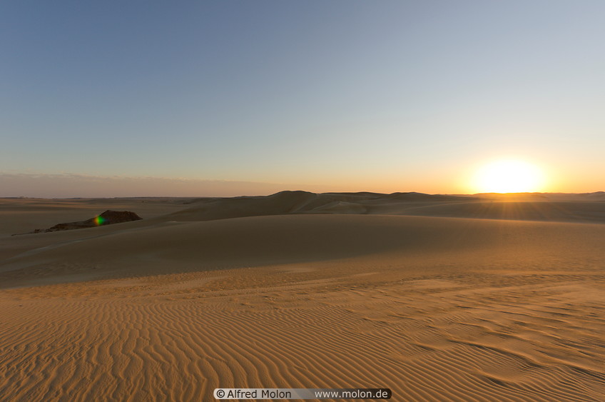 28 Sand desert at sunset