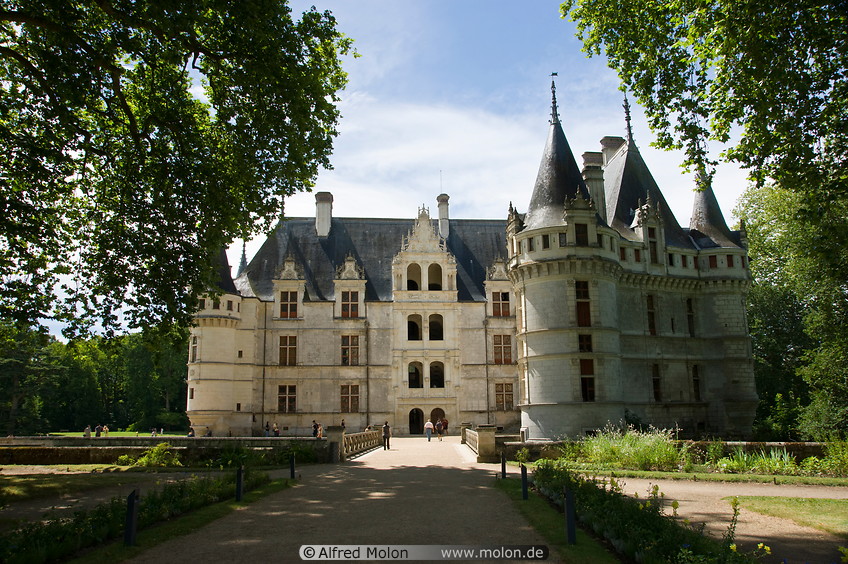 06 Azay le Rideau castle