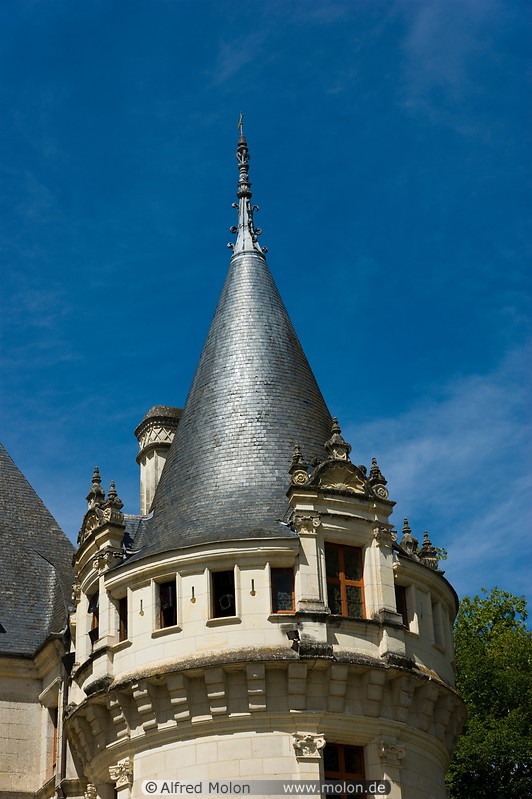 12 Tower with conical spire
