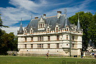 24 Azay le Rideau castle reflecting in Indre river