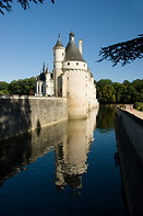 21 Moat and tower