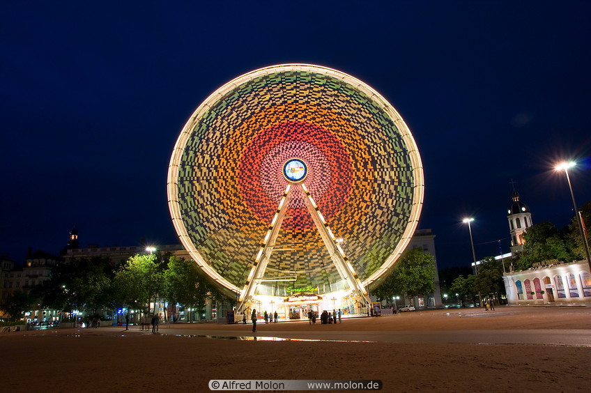 21 Panoramic Ferris wheel at night