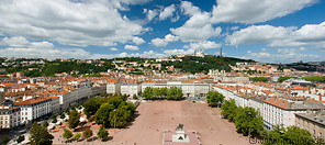05 Skyline with Bellecour square