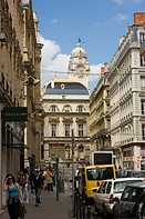 01 Rue de la republique street