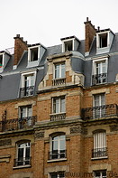 15 Building facade - Marais
