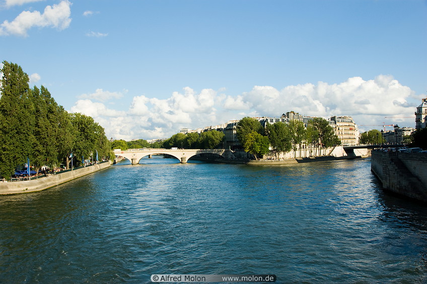 05 Seine river