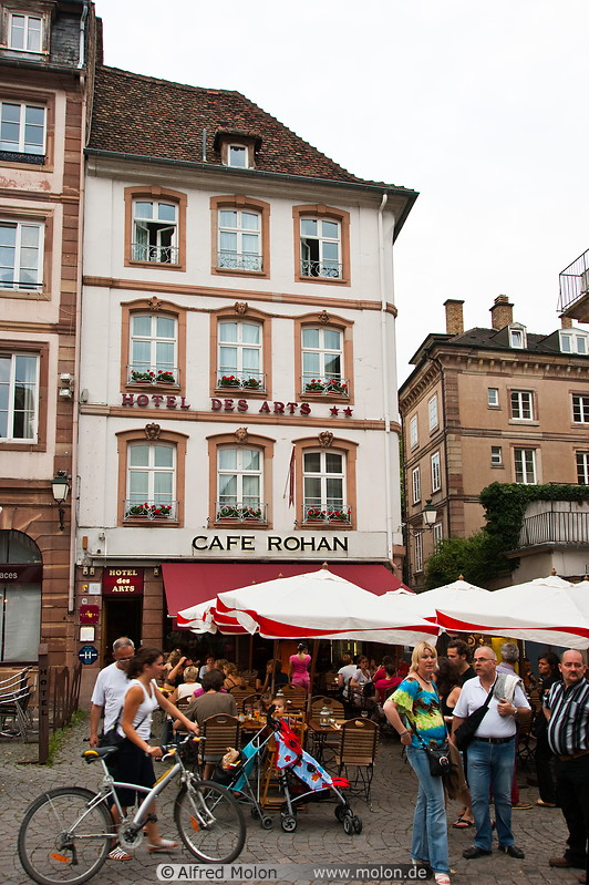 23 Hotel des Arts and Cafe Rohan