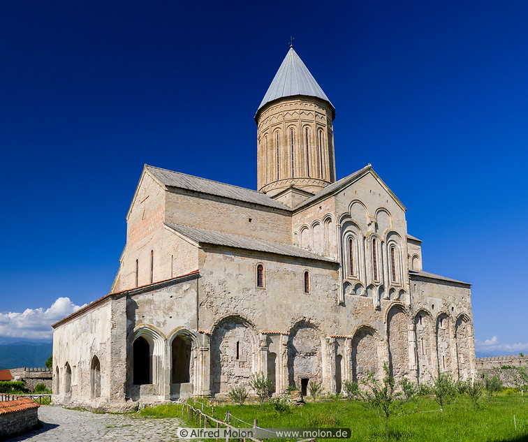 13 Alaverdi cathedral