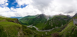 08 Caucasus river valley