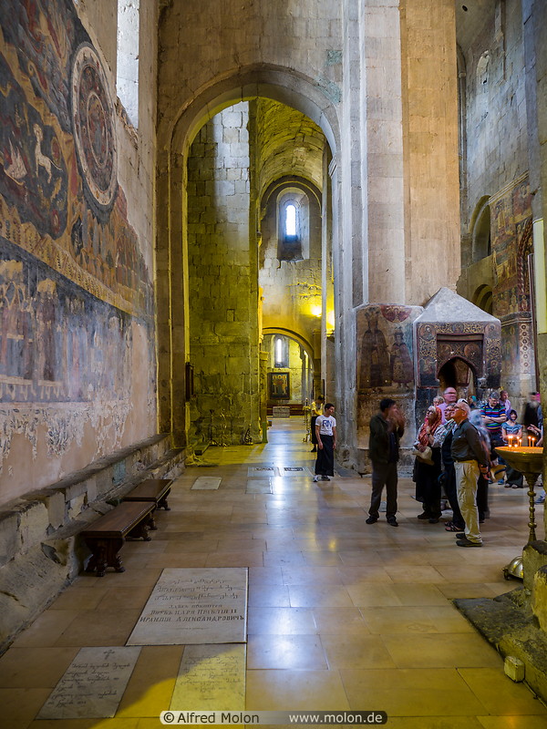 39 Svetitskhoveli cathedral interior