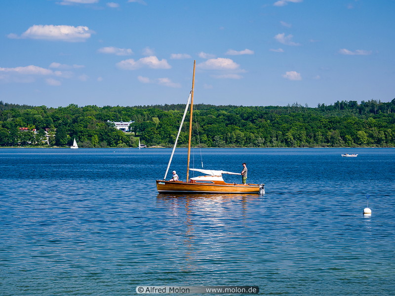 46 Sailing boat on Ammersee