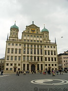 04 Town hall (Rathaus)