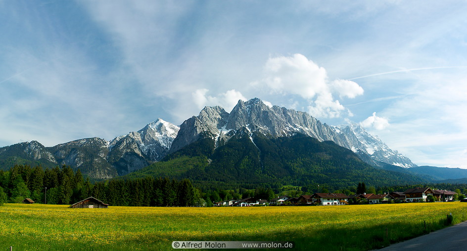 04 Bavarian alps with the Zugspitze