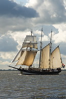 13 Oosterschelde sailboat