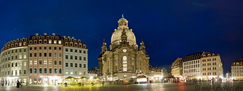 10 Neumarkt square at night