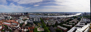 07 Panoramic view of harbour area