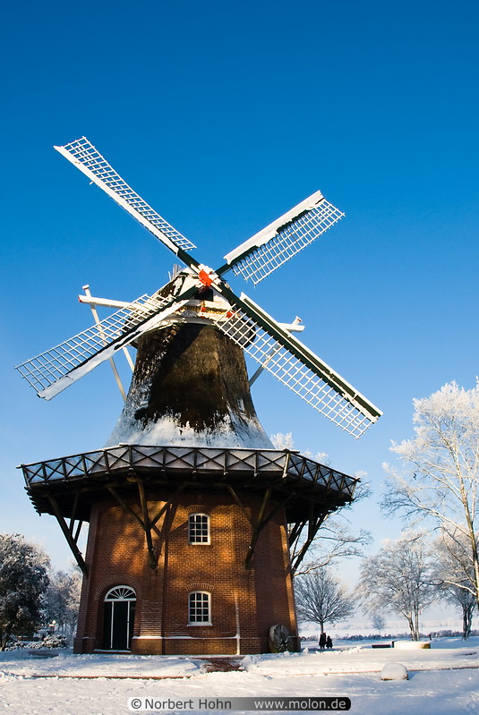 09 Old windmill