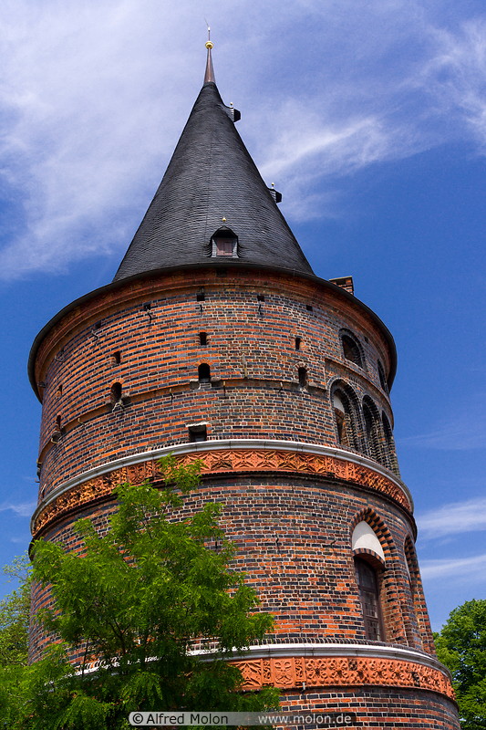 09 Holstentor tower