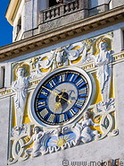 09 Mueller Volksbad clock
