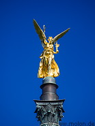 10 Friedensengel statue