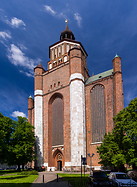 12 St Mary church facade