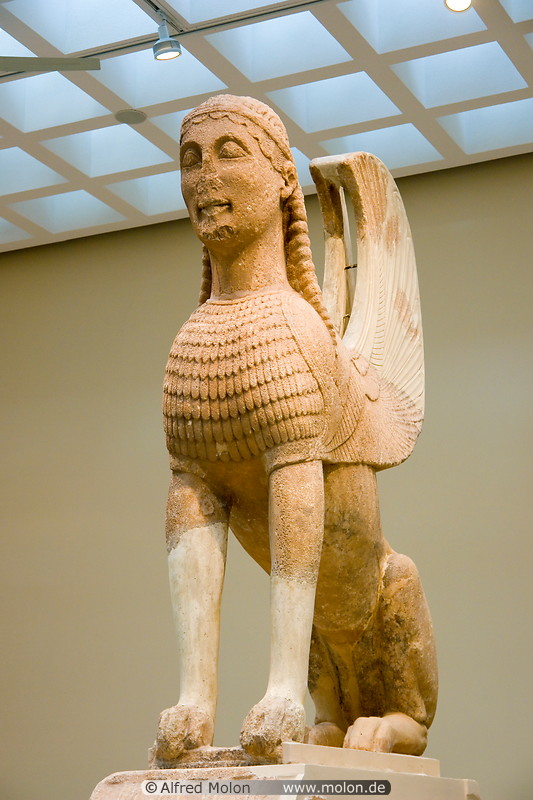 07 Sphinx of Naxos column