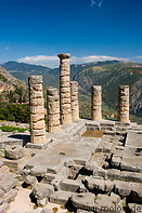 15 Columns in temple of Apollo
