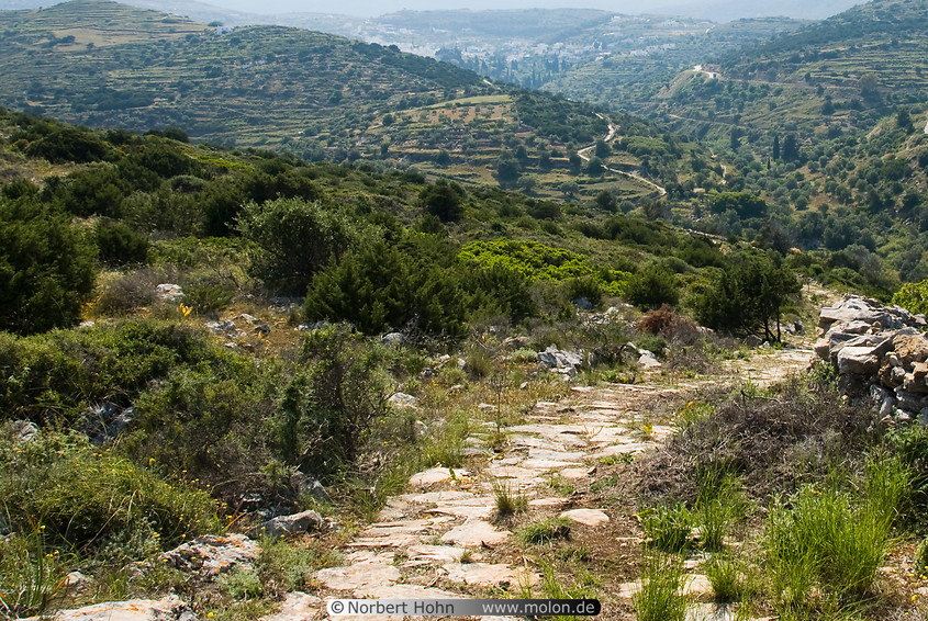 43 Byzantine military road between Lefkes and Prodromos