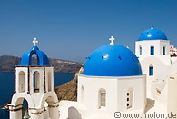 16 Greek Orthodox church in Oia