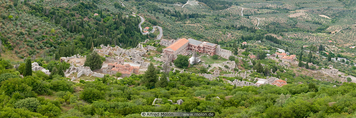 08 View of archaeological site of Mystras