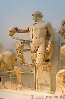 05 Statue of Zeus
