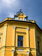 17 Yellow Zenede building
