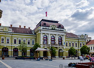 04 City hall