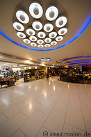 10 Airport hall