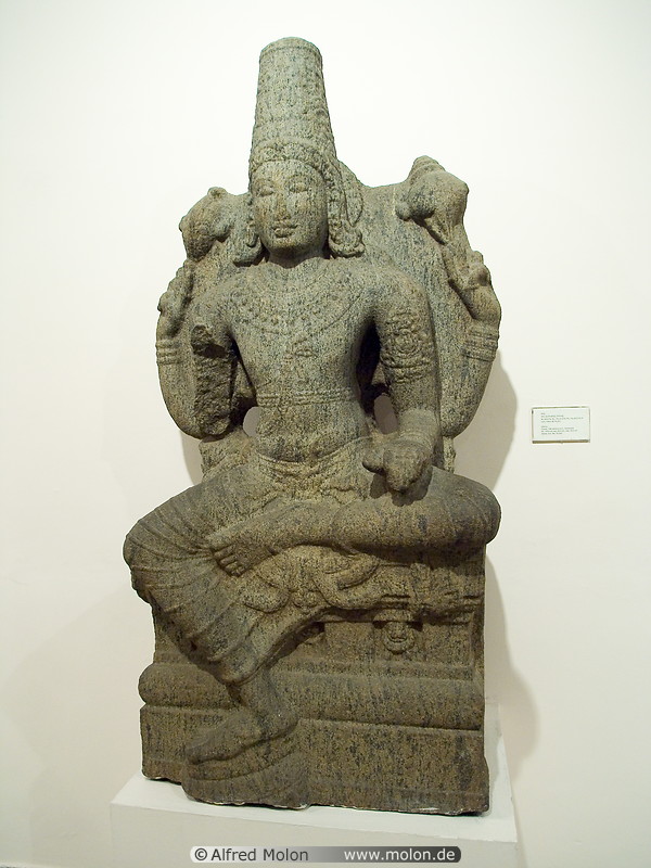 15 Vishnu statue