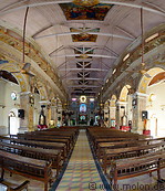 11 Santa Cruz basilica interior