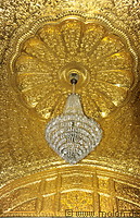 04 Golden roof and chandelier