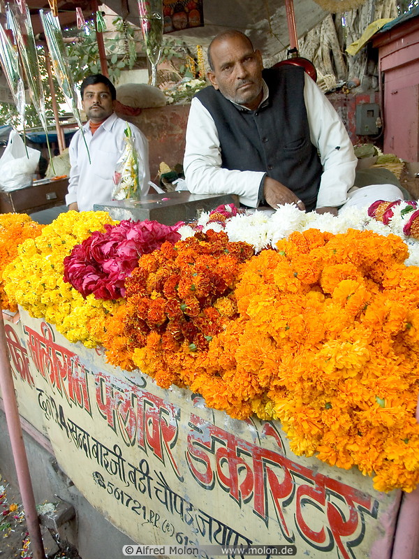 15 Flower sellers