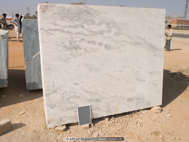 04 White marble