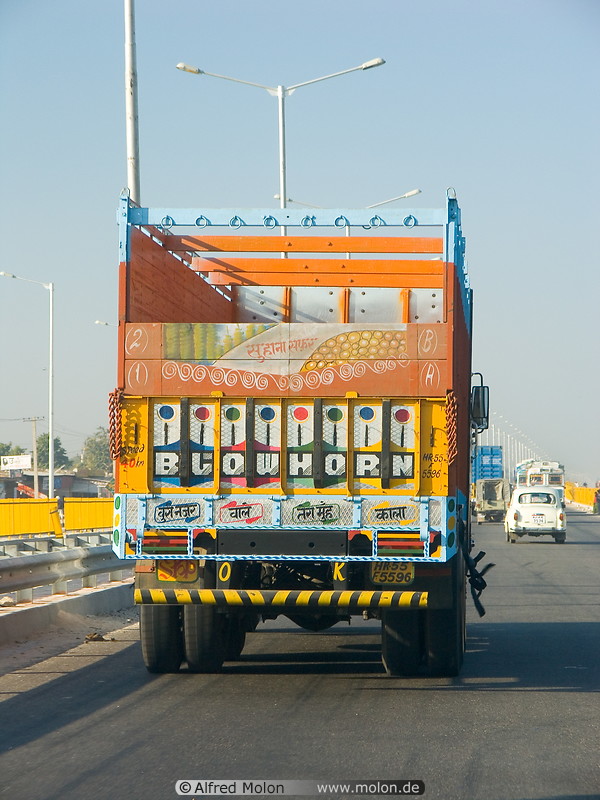 03 Indian truck