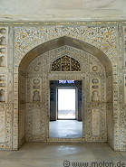 11 Mussaman Burj inner chamber