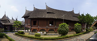 03 Sumatra houses