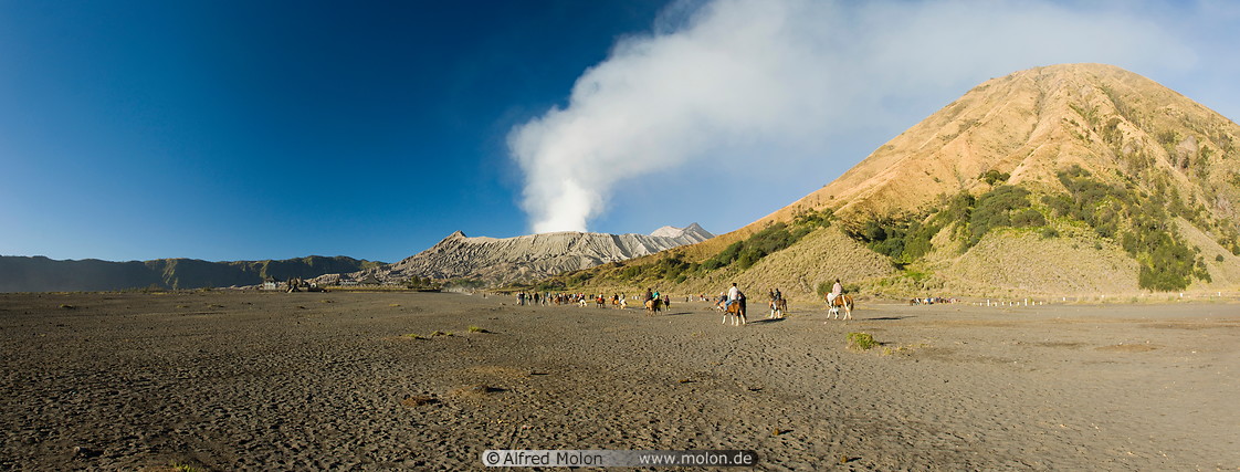 02 Sea of sand with Mt Bromo and Batok volcanic cones