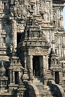 02 Entrance to Shiva temple