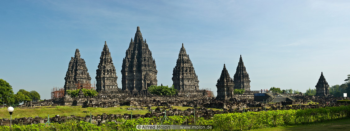 02 Prambanan temple complex