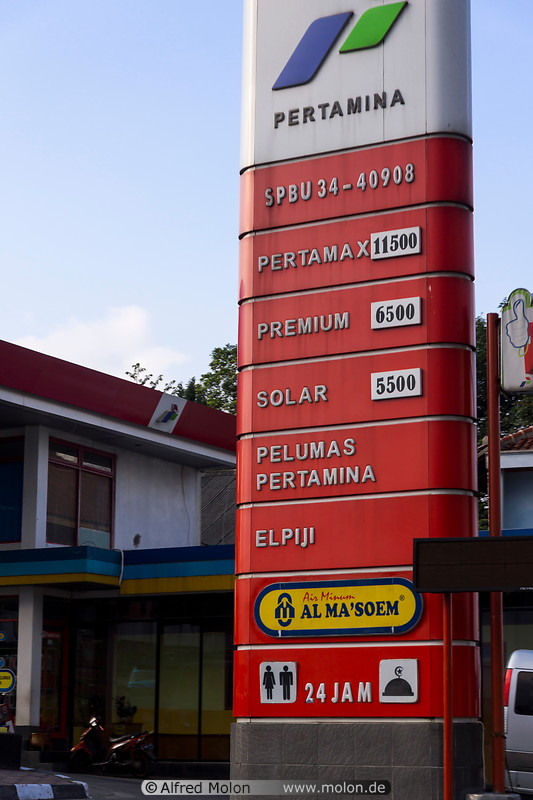 28 Pertamina petrol station