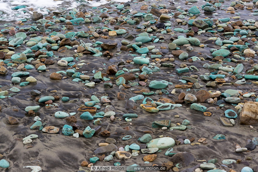 09 Blue stones beach