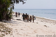 27 Karendi beach