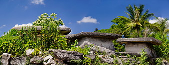 07 Stone tombs