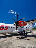 60 ATR 72 plane